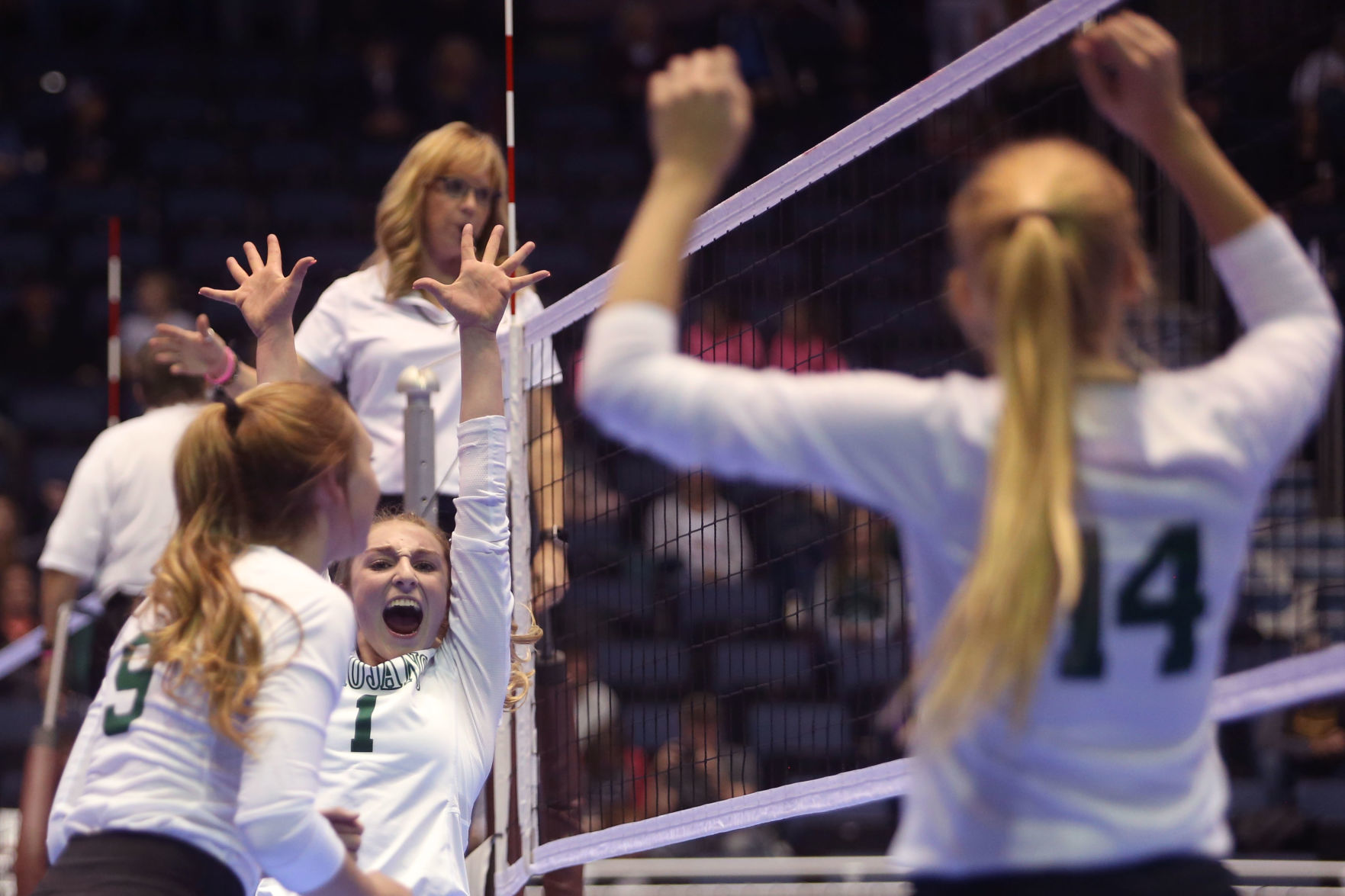 State volleyball Kelly Walsh